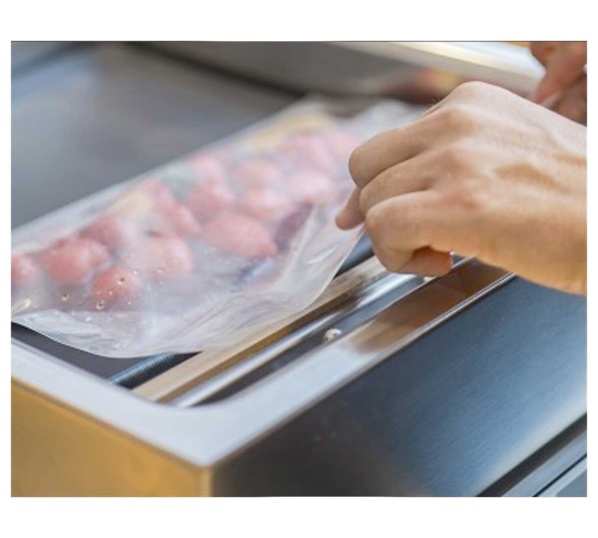 Envasadora Inteligente Sobremesa Mychef iSENSOR L Con Tapa Cúpula Envasadora Inteligente Sobremesa Mychef iSENSOR L Con Tapa Cúpula