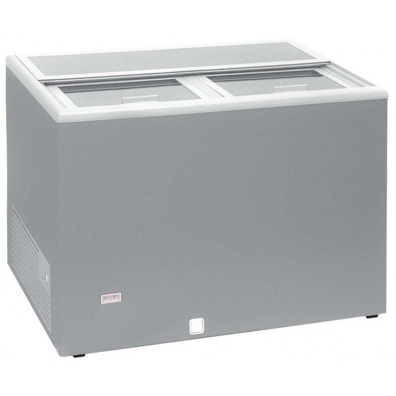 Enfriador de Botellas 300 litros Puertas Inox de 1060 x670 x880h mm con ruedas AVEIRO AGF300 (COLOR GRIS) Enfriador de Botellas 300 litros Puertas Inox de 1060 x670 x880h mm con ruedas AVEIRO AGF300 (COLOR GRIS)