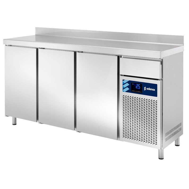 Frente mostrador refrigerado Edenox FMPS de 2, 3 o 4 puertas, 1045 mm de alto, con cajón Frente mostrador refrigerado Edenox FMPS de 2, 3 o 4 puertas, 1045 mm de alto, con cajón