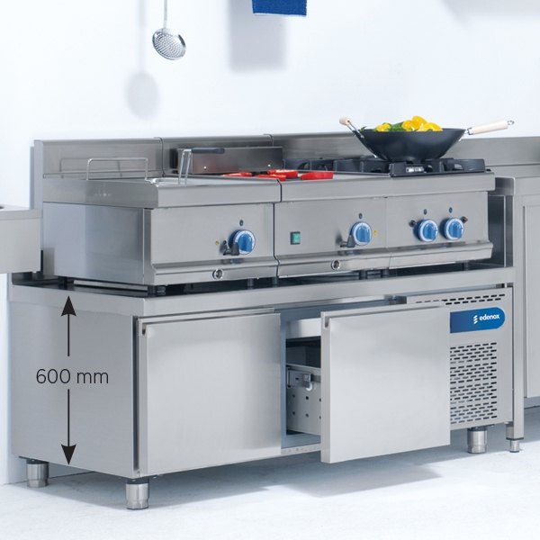 Mesa baja de trabajo Edenox MCB de 600 mm de altura, de 800 a 1600 mm de largo